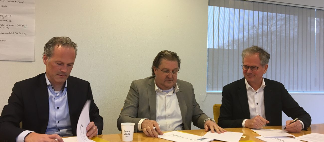 Ondertekening wonen breburg 896 15797694181348719910