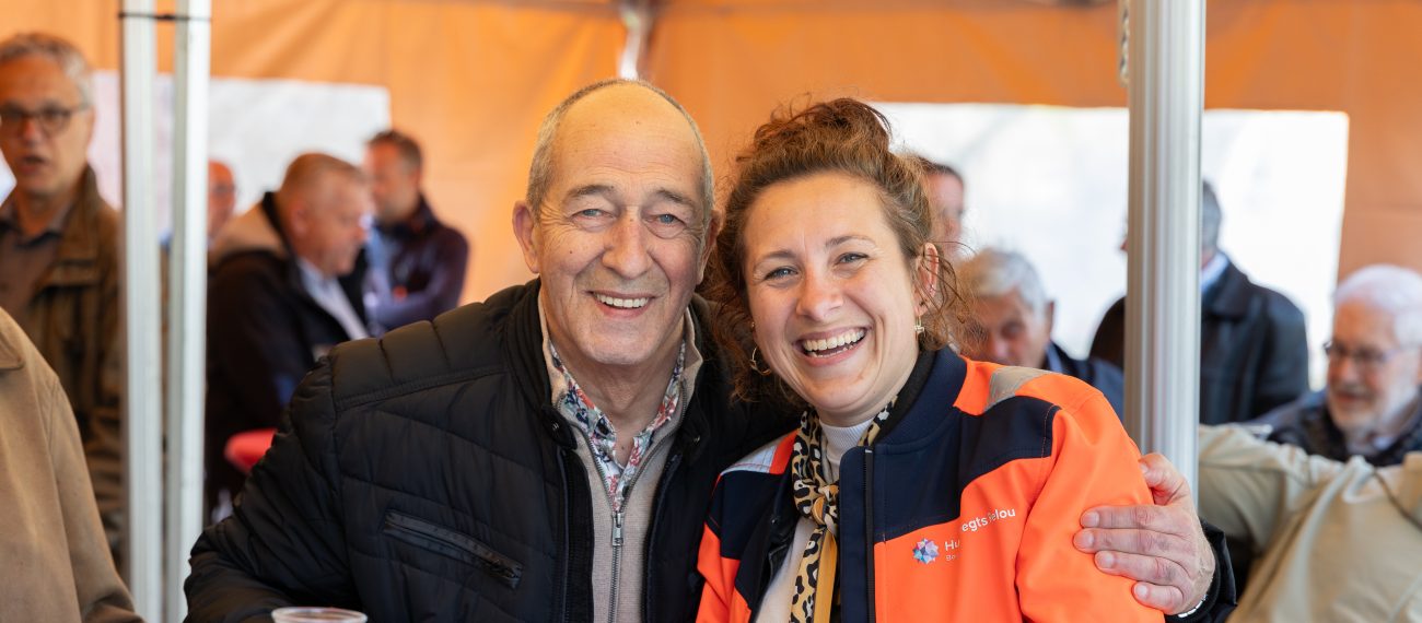 start bouw evenement mariakerk met medewerkster huybregts relou en een nieuwe bewoner