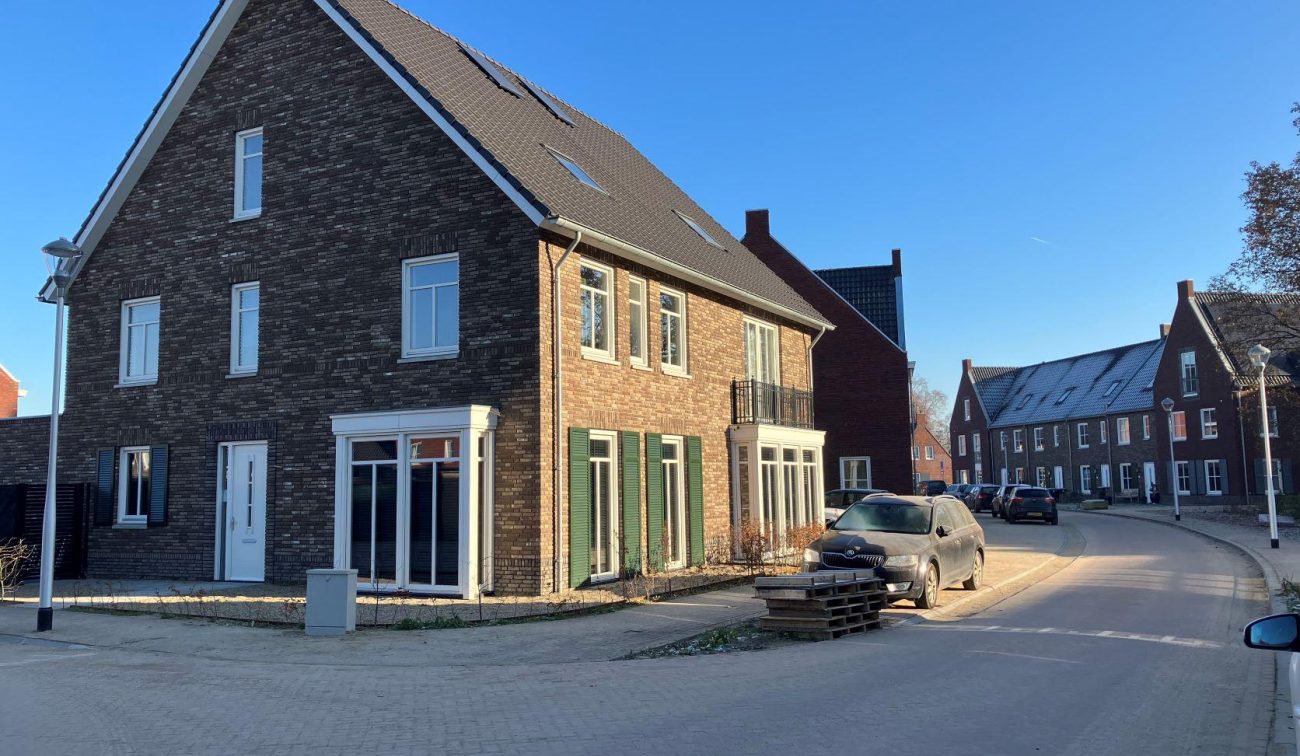Nieuwbouwwoning in De Hoogheden in Berkel-Enschot, onderdeel van het woningbouwproject.